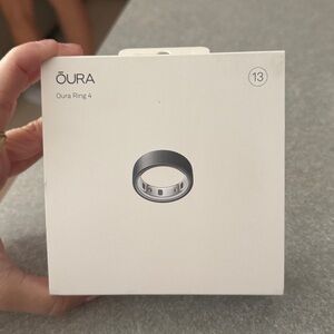 Oura Ring 4 Stealth